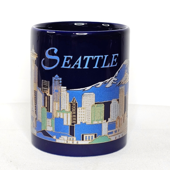 Seattle Coffee Mug Cup Space Needle City Skyline Mt. Rainier Blue & Gold Trim - Picture 1 of 7